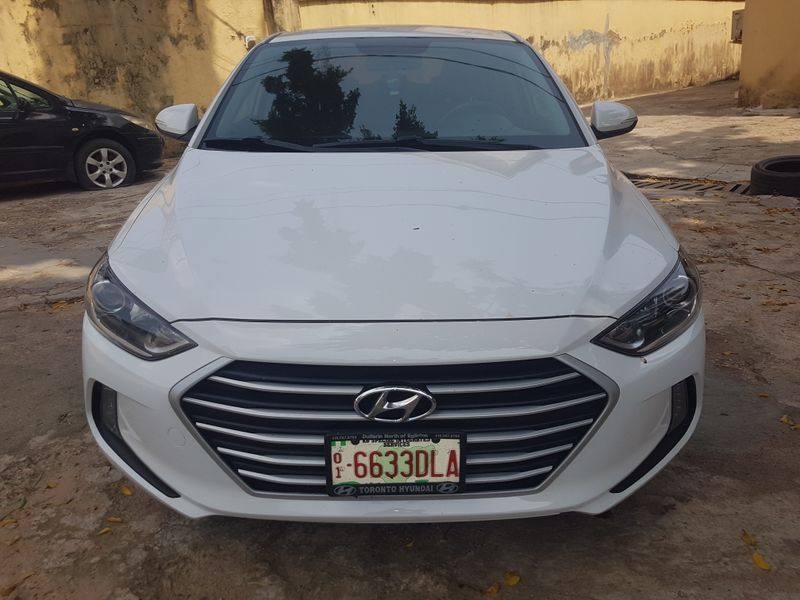 Thumbnail 5 of 2017 Hyundai Elantra SE